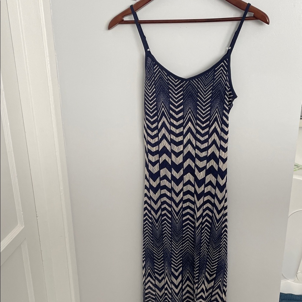 Fire Los Angeles Navy and Cream Chevron Maxi Dress size small